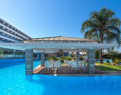 Oceanis-Beach-Hotel-2