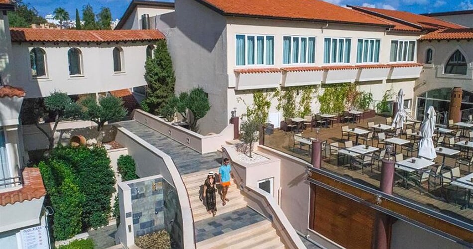 Hotel Napa Plaza: fotografie vybavení exteriérů a interiérů ubytování.