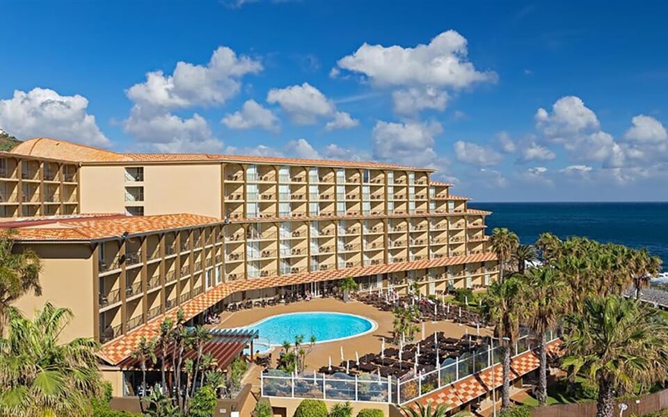 Aparthotel The View Oasis: fotografie vybavení exteriérů a interiérů ubytování.