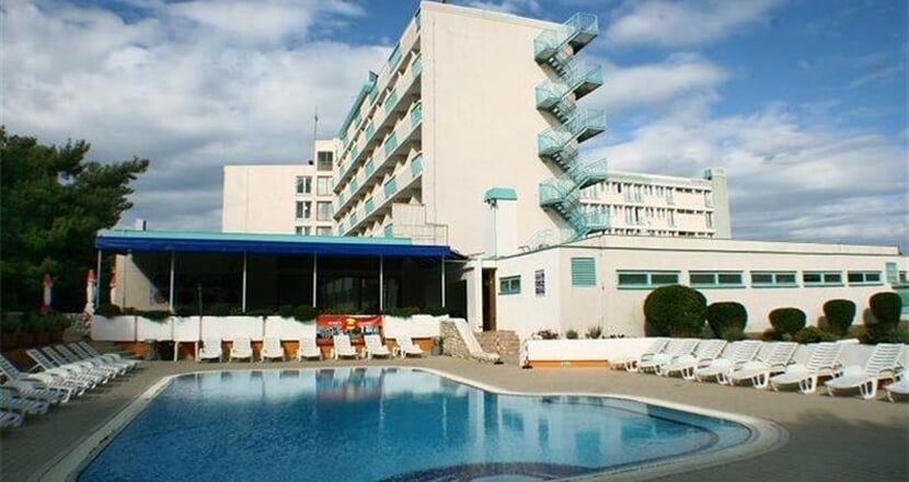 ch Hotel Pula ext 3341