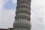 Toskánsko, Pisa, Šikmá věž, naklání se od 1274, dostavby 3.podlaží - nestabilní podloží