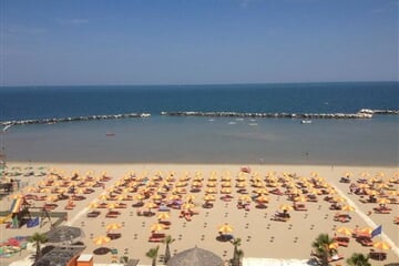 Rimini - Viserbella - Hotel Family Resort Barone 3*