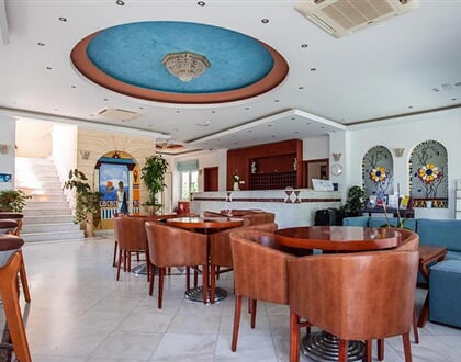 Hotel Porto Plakias Spa: fotografie vybavení exteriérů a interiérů ubytování.