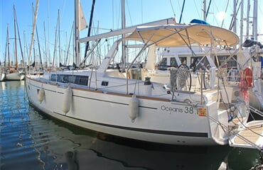 Oceanis 38.1 - TRICICLE