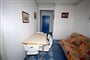 Apt 7a