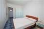 Apt 7b