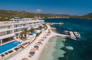 Rogoznica - Perla resort - apartmány ****
