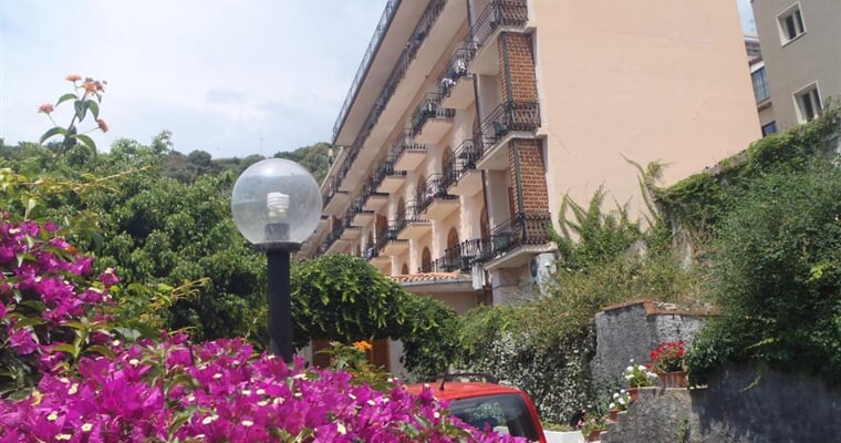 Hotel Ipanema    Taormina (1)