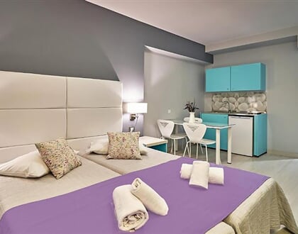 Aparthotel Sunrise Village: fotografie vybavení exteriérů a interiérů ubytování.