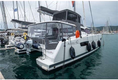 Katamarán Astréa 42 - Orestes- A/C & Watermaker & Generator- 4+2 Cabins