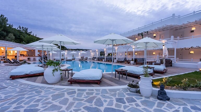 Hotel Aloe: fotografie vybavení exteriérů a interiérů ubytování.