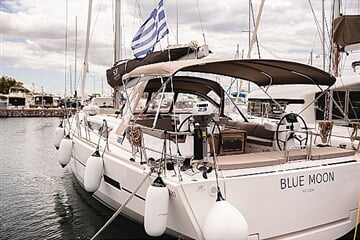 Dufour 520 Grand Large - Blue Moon