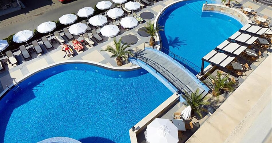 Hotel Nobel: fotografie vybavení exteriérů a interiérů ubytování.