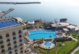Kyrenia (Girne) - Hotel Lords Palace