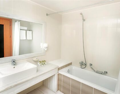 Grand-Blue-Beach-Hotel-25