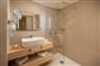 09 Bathroom