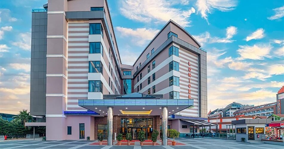 Hotel Lonicera Premium: fotografie vybavení exteriérů a interiérů ubytování.