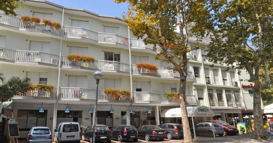 Aparthotel Pineda, Bibione (1)