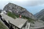 Švýcarsko - Pilatus, vpředu hotel Kulm, postaven 1890, přestavěn 2010, nad nim vrchol Esel, 2118 m n.m.