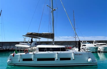 Katamarán Dufour Catamaran 48 - Stella