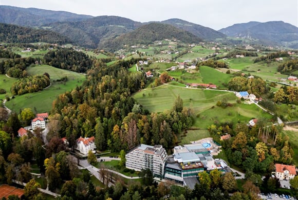 Dobrna