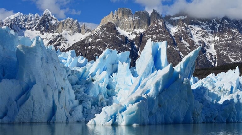 Foto - Ledové království Patagonie a Ohňová země