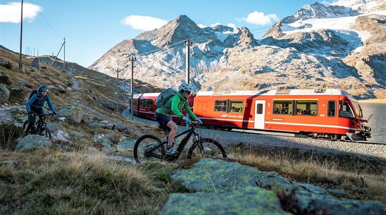 Na kole v sedle Bernina - cyklistické zájezdy do Švýcarska