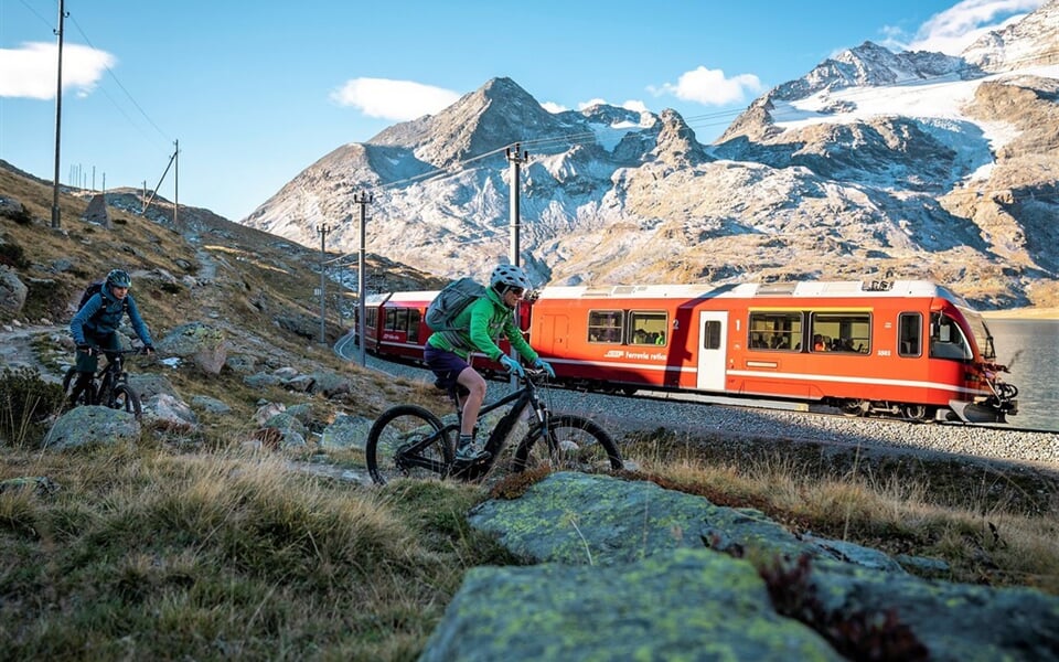 Na kole v sedle Bernina - cyklistické zájezdy do Švýcarska