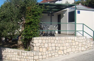 Komarna - Dubra vila ***