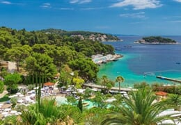 Hvar - Amfora Grand Beach hotel ****