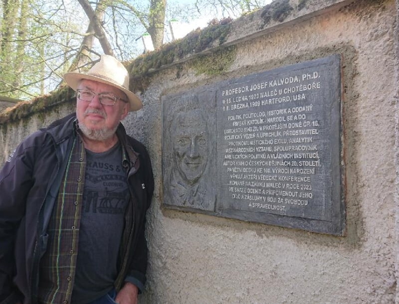 Radomír Dvořák   umístění pamětní desky