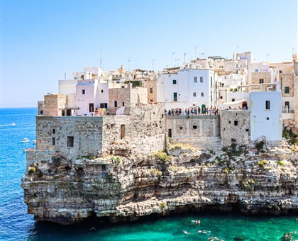 Polignano a Mare vincenzo de simone ag 2vUYJLpM unsplash
