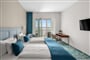 Connecting Room 2