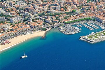 Hotel De Flore Saint Raphael 08