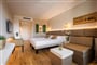 Histrion-doubleroom-extrabed-harbour_02