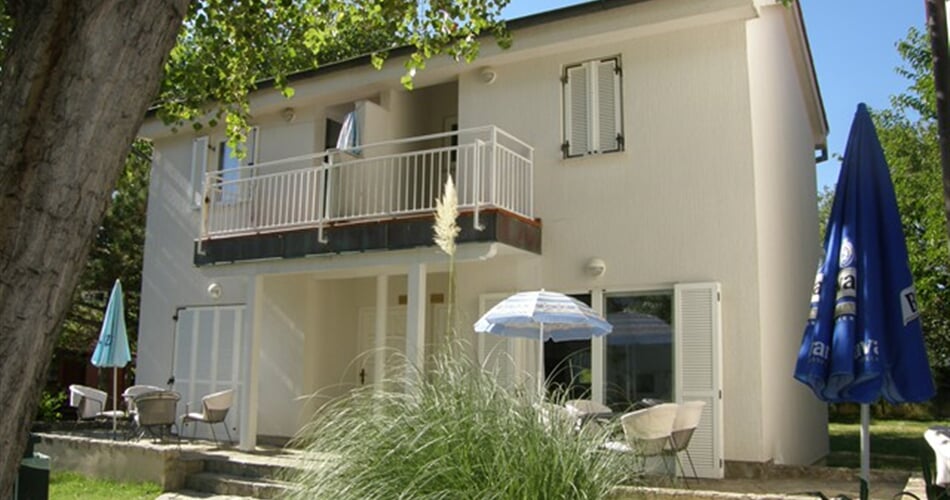 Foto - Ostrov Krk - Baška - Vile Corinthia - 7 nocí