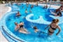 Zaton Holiday Resort, bazény