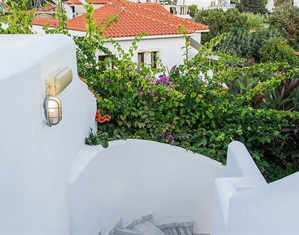 Aparthotel Golden Sun - Samos: fotografie vybavení exteriérů a interiérů ubytování.