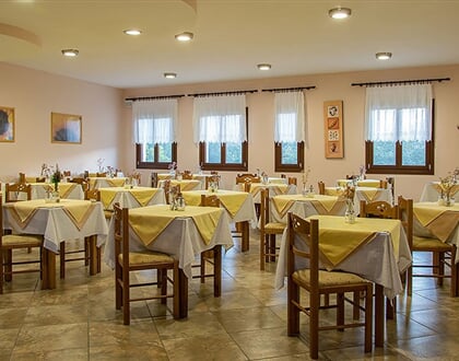 Aparthotel Golden Sun - Samos: fotografie vybavení exteriérů a interiérů ubytování.