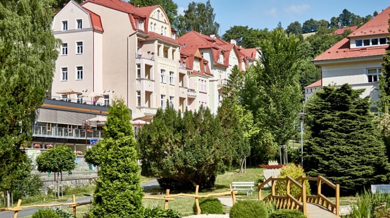 llJ Lécebné lázne Jáchymov 38 015