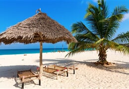 Relax na plážích Zanzibaru + SPICE TOUR + VÝLET LODÍ K OSTROVU MNEMBA (letecky z