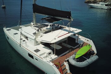 Lagoon 450 Fly - Fornes (s posádkou)