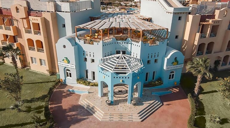 Hotel Lemon & Soul Makadi Garden: fotografie vybavení exteriérů a interiérů ubytování.