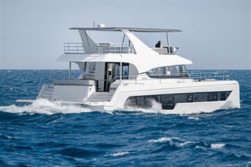 Motorová jachta Aventura 50 MY - Moana (s posádkou)
