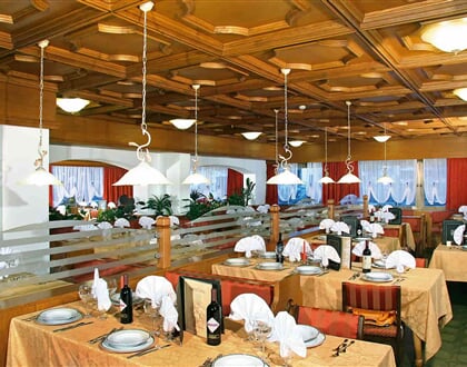 Hotel Grohmann, Campitello di Fassa (15)