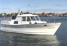Motorová loď Naviga Nordica T 40 - no name