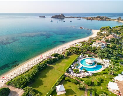 Panorama s archeologickou zónou Nora, Pula, Sardinie