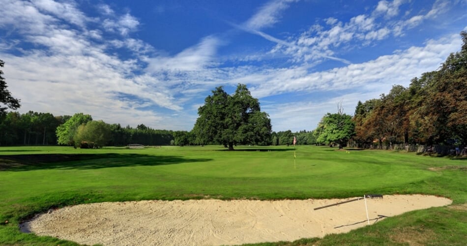 golf bechyne 2