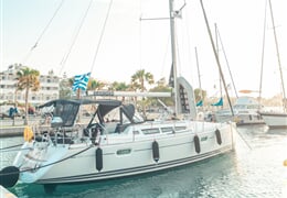 Plachetnice Sun Odyssey 42 i - Imagine