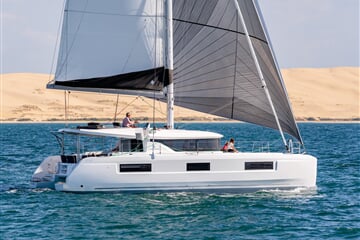 Katamarán Lagoon 46  - Venus